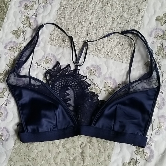 VS Luxe Lingerie Blue Dragon Lace Plunge Bra XS - Picture 6 of 11